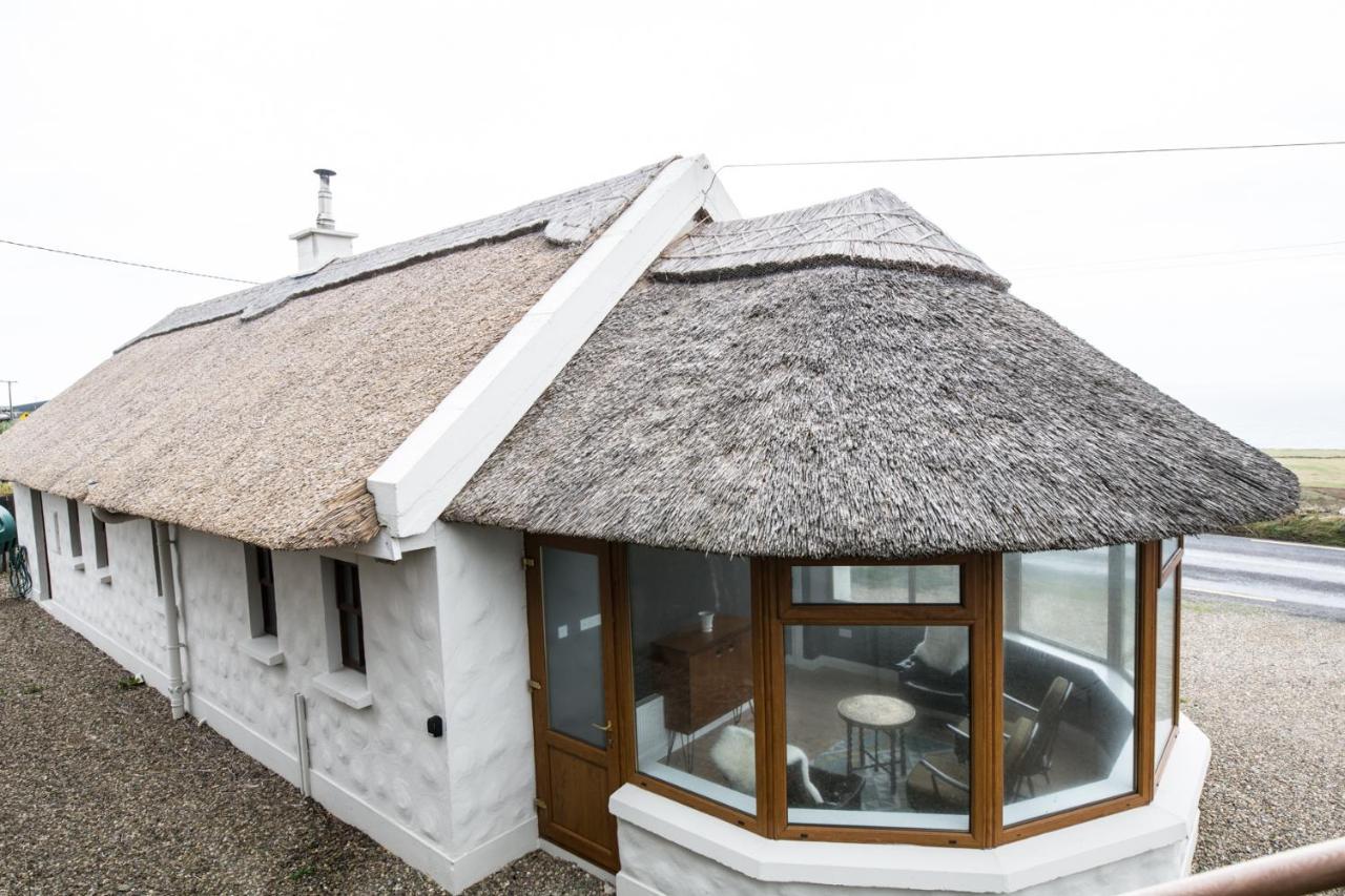 Storytellers Cottage Ballycotteen Exterior foto